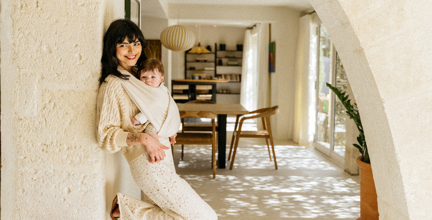 Studio Romeo, une marque fondée par une maman passionnée, dédiée au bien-être des parents et bébés.