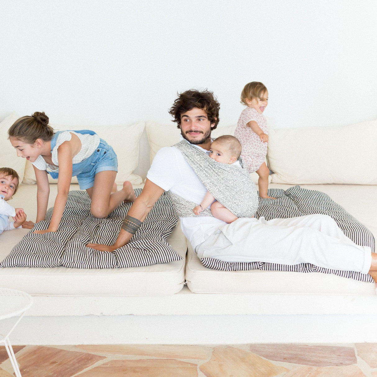 Porte-Bébé sans noeud FLOW Studio Romeo