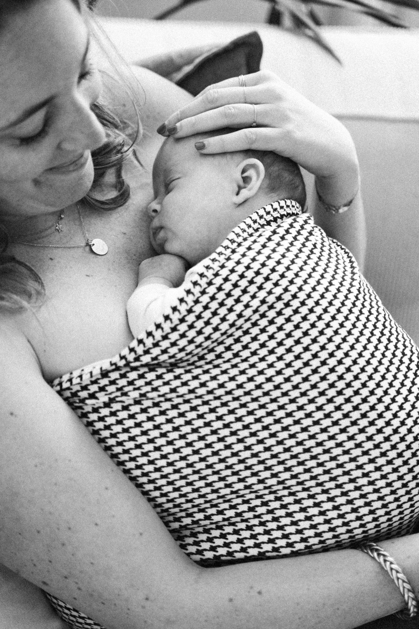 Le Post Partum : de quoi parle-t-on et comment ça se passe ?